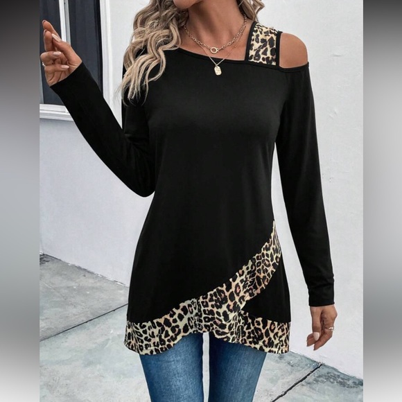 Boho leopard print cold shoulder top - Picture 1 of 8